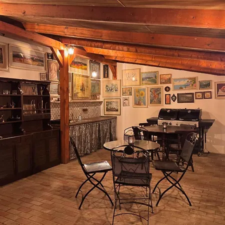 Andrassy فيلة Vlachovo